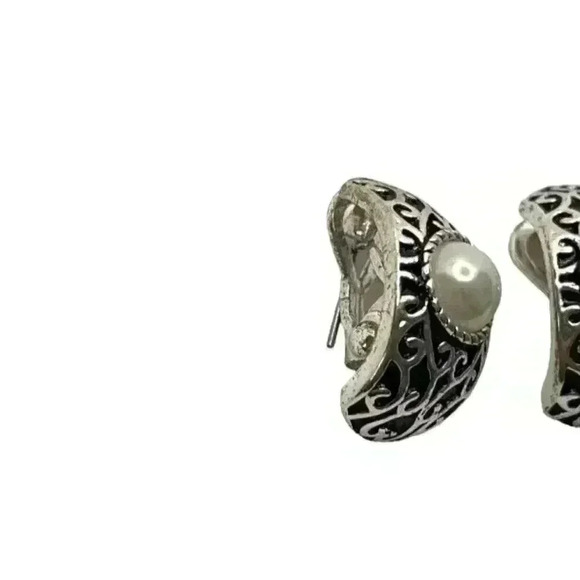 Premier design Convertible pierced or clip earrings 1 inch vintage - Picture 2 of 3